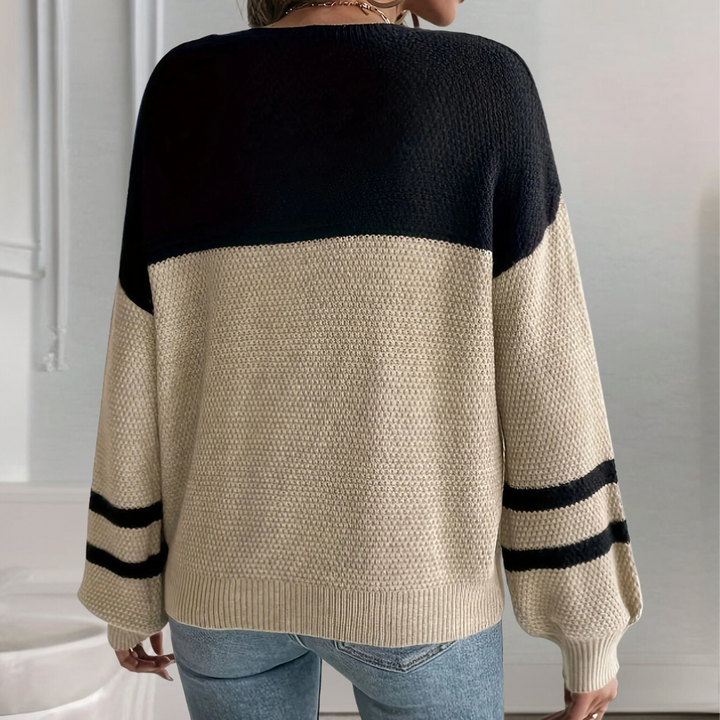 ELYANA - Elegant Sweater med Skulderfald til Damer