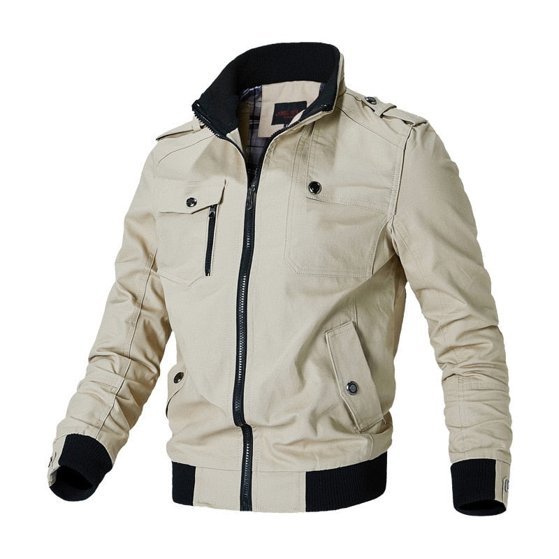 Voorkant beige stijlvol bomber jack voor heren